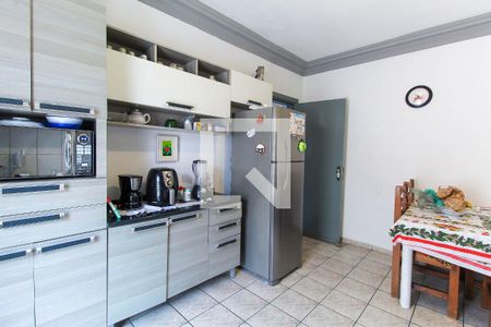 Casa para alugar com 100m², 3 quartos e 1 vagaCozinha Casa de Baixo