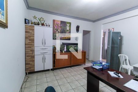 Casa para alugar com 100m², 3 quartos e 1 vagaEscritório