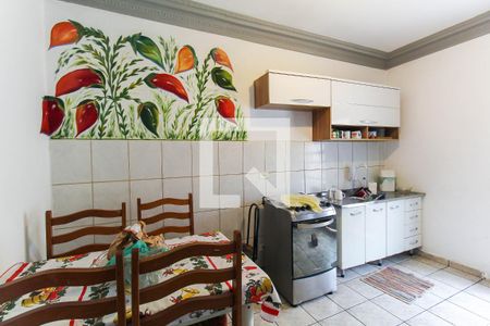 Casa para alugar com 100m², 3 quartos e 1 vagaCozinha Casa de Baixo