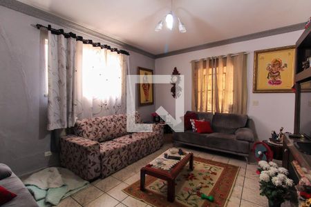 Casa para alugar com 100m², 3 quartos e 1 vagaSala Casa de Baixo