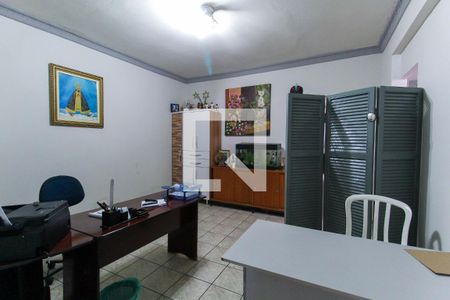 Casa para alugar com 100m², 3 quartos e 1 vagaEscritório