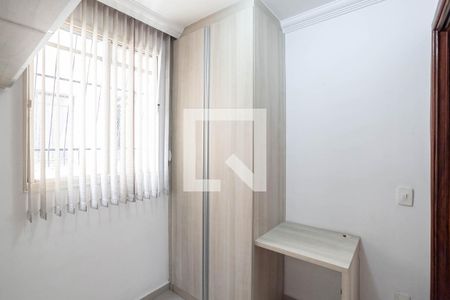 Quarto 1 de apartamento para alugar com 3 quartos, 68m² em Guarani, Belo Horizonte