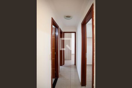 Apartamento à venda com 68m², 3 quartos e 2 vagas Apartamento à venda com 68m², 3 quartos e 2 vagasCorredor