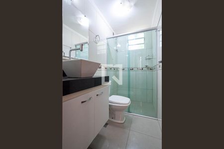 Apartamento à venda com 68m², 3 quartos e 2 vagas Apartamento à venda com 68m², 3 quartos e 2 vagasBanheiro social