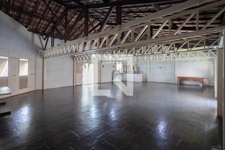 Apartamento à venda com 68m², 3 quartos e 2 vagas Apartamento à venda com 68m², 3 quartos e 2 vagasÁrea comum - Salão de festas