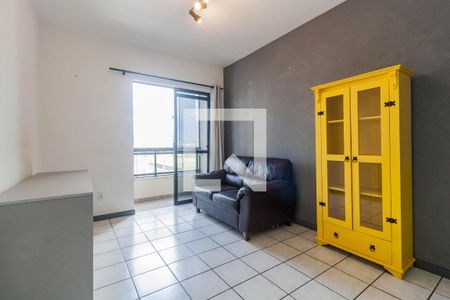 Sala / Cozinha de apartamento para alugar com 1 quarto, 52m² em Kobrasol, São José