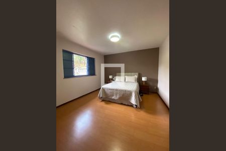 Casa à venda com 4 quartos, 496m² em Serra, Belo Horizonte