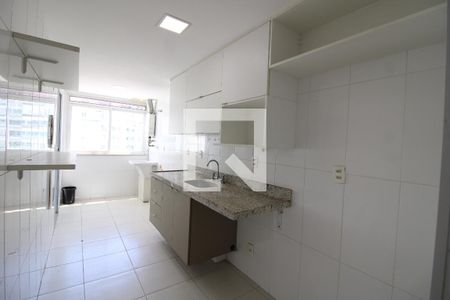 Apartamento à venda com 140m², 3 quartos e 2 vagasCozinha