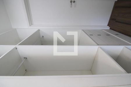 Apartamento à venda com 140m², 3 quartos e 2 vagasCloset
