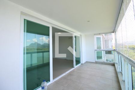Varanda de apartamento à venda com 3 quartos, 140m² em Jacarepaguá, Rio de Janeiro