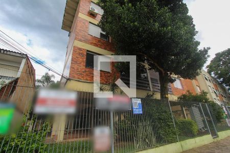 Apartamento à venda com 43m², 1 quarto e 1 vaga Apartamento à venda com 43m², 1 quarto e 1 vagaFachada do Prédio