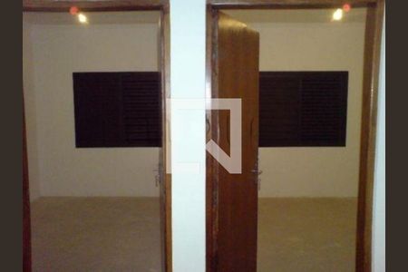 Casa à venda com 3 quartos, 470m² em Cambuci, São Paulo