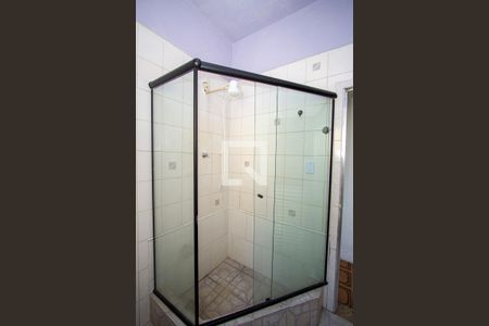 Apartamento para alugar com 60m², 2 quartos e sem vagaBanheiro