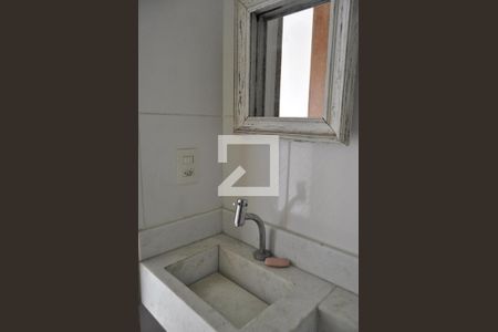 Casa de condomínio à venda com 100m², 5 quartos e 1 vagaCobertura - Banheiro