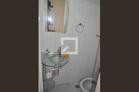 Casa de condomínio à venda com 100m², 5 quartos e 1 vagaLavabo