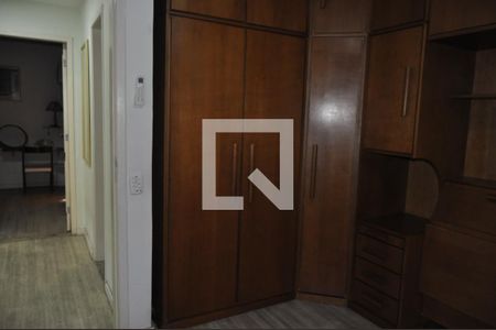 Casa de condomínio à venda com 100m², 5 quartos e 1 vagaQuarto 2