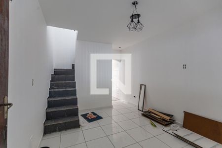 Sala de casa para alugar com 2 quartos, 80m² em Jardim Cambui, Santo André