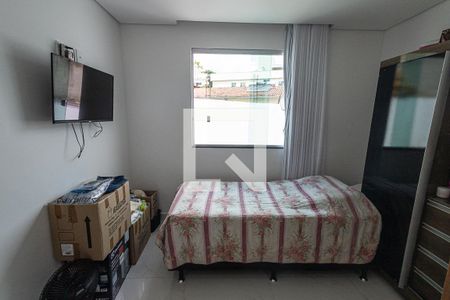 Casa à venda com 116m², 2 quartos e 2 vagas Casa à venda com 116m², 2 quartos e 2 vagasQuarto 1 / suíte - 2º andar