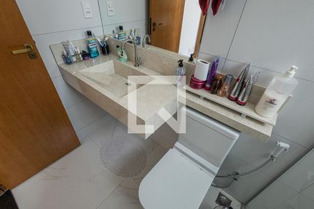 Casa à venda com 116m², 2 quartos e 2 vagas Casa à venda com 116m², 2 quartos e 2 vagasBanheiro suíte