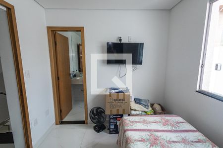 Casa à venda com 116m², 2 quartos e 2 vagas Casa à venda com 116m², 2 quartos e 2 vagasQuarto 1 / suíte - 2º andar