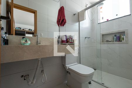 Casa à venda com 116m², 2 quartos e 2 vagas Casa à venda com 116m², 2 quartos e 2 vagasBanheiro suíte