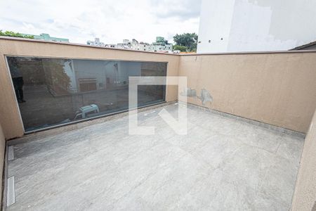 Casa à venda com 116m², 2 quartos e 2 vagas Casa à venda com 116m², 2 quartos e 2 vagasTerraço / área externa - 3º andar