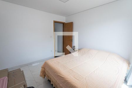 Casa à venda com 116m², 2 quartos e 2 vagas Casa à venda com 116m², 2 quartos e 2 vagasQuarto 2 / suíte - 2º andar