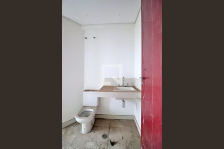 Apartamento para alugar com 275m², 4 quartos e 4 vagasBanheiro da Suíte 2