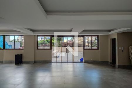 Apartamento à venda com 220m², 4 quartos e 4 vagasÁrea comum - Salão de festas