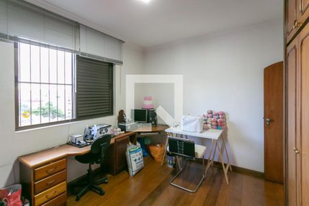 Apartamento à venda com 220m², 4 quartos e 4 vagasQuarto 1