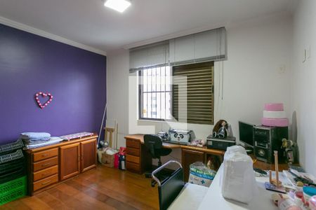 Apartamento à venda com 220m², 4 quartos e 4 vagasQuarto 1