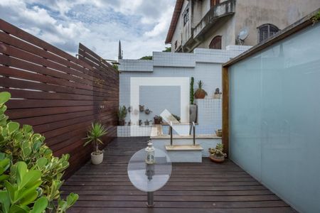 Casa à venda com 162m², 3 quartos e 2 vagasÁrea externa