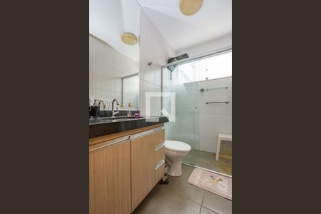 Casa à venda com 162m², 3 quartos e 2 vagasBanheiro da Suíte 2