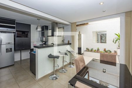 Casa à venda com 162m², 3 quartos e 2 vagasCozinha