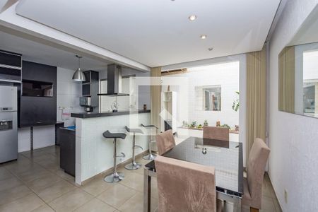 Sala 1 de casa à venda com 3 quartos, 162m² em Alto Caiçaras, Belo Horizonte