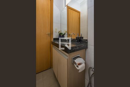 Casa à venda com 162m², 3 quartos e 2 vagasLavabo