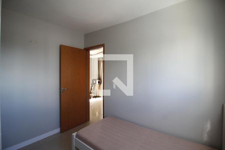 Quarto 1 de apartamento para alugar com 2 quartos, 48m² em Protásio Alves, Porto Alegre