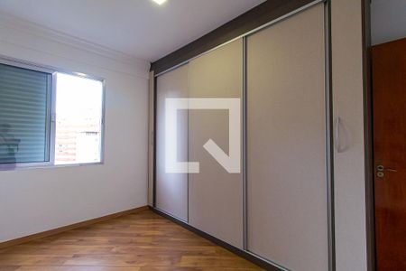 Apartamento à venda com 76m², 2 quartos e 1 vagaQuarto 2