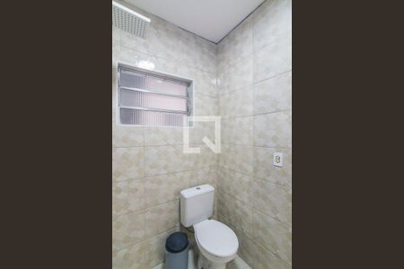 Casa à venda com 400m², 3 quartos e 3 vagasBanheiro de Serviço