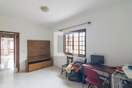 Casa à venda com 400m², 3 quartos e 3 vagasSala 3 TV