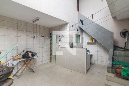 Casa à venda com 400m², 3 quartos e 3 vagasQuintal com Churrasqueira