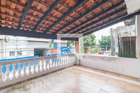 Terraço de casa à venda com 3 quartos, 400m² em Vila Luzita, Santo André