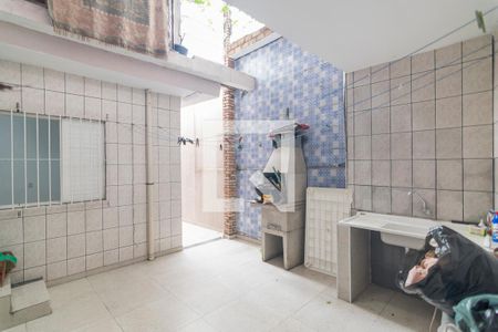 Casa à venda com 400m², 3 quartos e 3 vagasQuintal com Churrasqueira