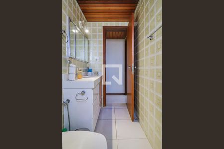 Apartamento à venda com 380m², 4 quartos e 3 vagasBanheiro do Corredor