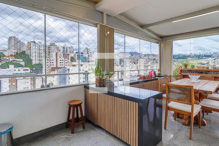 Apartamento à venda com 380m², 4 quartos e 3 vagasCobertura - Espaço Gourmet