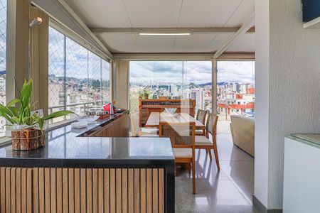 Apartamento à venda com 380m², 4 quartos e 3 vagasCobertura - Espaço Gourmet