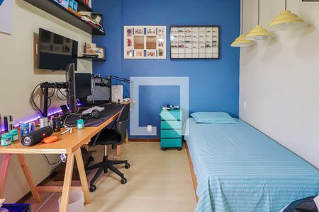 Apartamento à venda com 380m², 4 quartos e 3 vagasQuarto 2