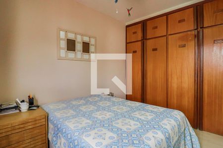 Apartamento à venda com 380m², 4 quartos e 3 vagasQuarto 3 Suíte