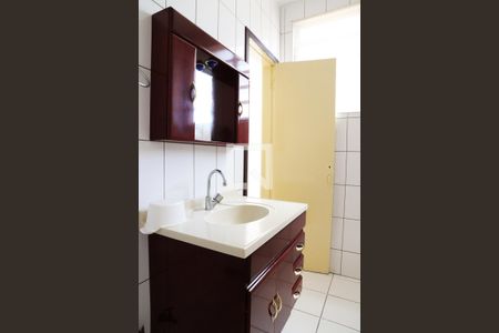 Apartamento para alugar com 60m², 1 quarto e sem vagaBanheiro