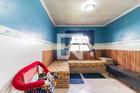 Casa para alugar com 280m², 4 quartos e 4 vagas Casa para alugar com 280m², 4 quartos e 4 vagasQuarto 2